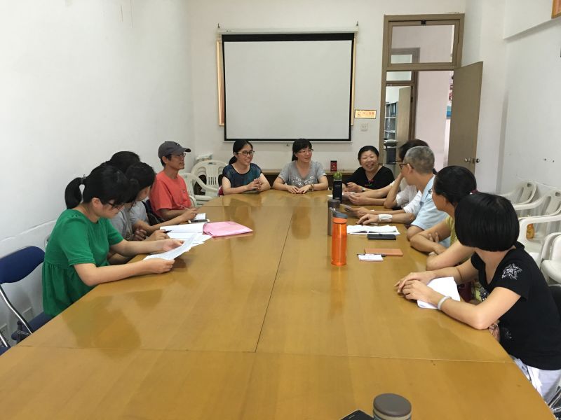 思政部黨支部召開“堅守紀律底線、培養(yǎng)高尚情操”專題民主生活會