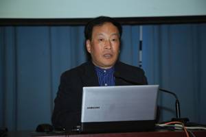 謝必震教授應邀作“中日關系中的釣魚島問題” 專題講座